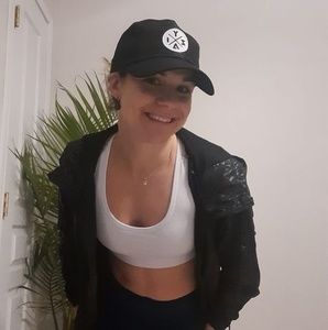 Meet your Posher, Anne